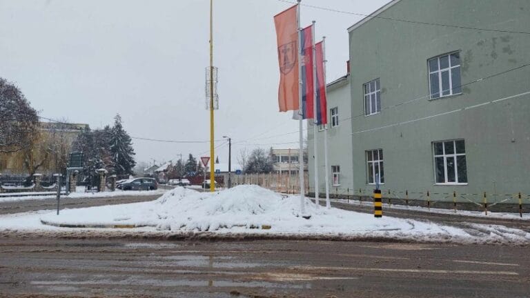 Narednih dana umereno do potpuno oblačno, a biće uslova i za sneg