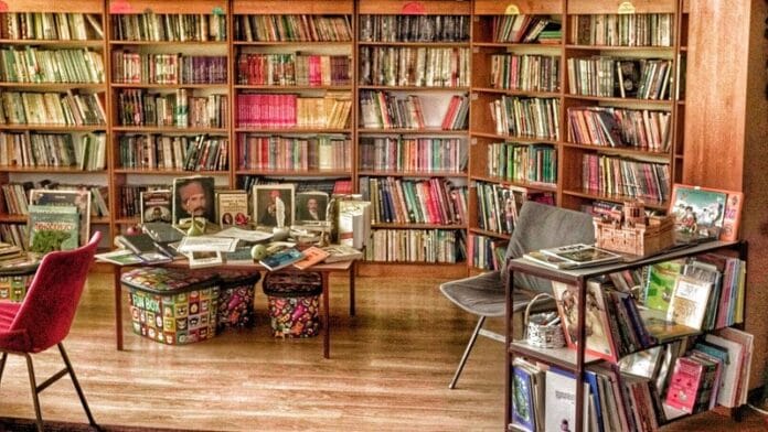 naslovna biblioteka kučevo