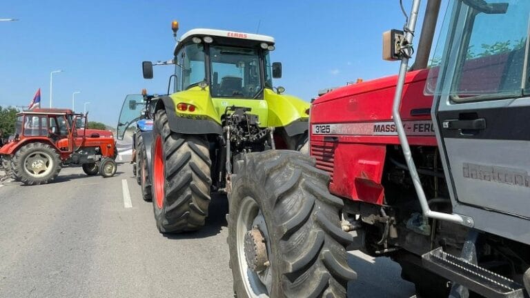 Poljoprivrednicima se nudi sve niža cena suncokreta – novi protest