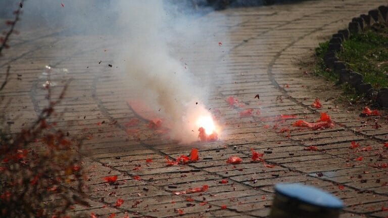 MUP: Od 1. decembra 44 osobe povređene zbog pirotehnike