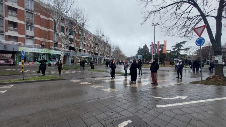 Dve blokade saobraćaja i danas u Požarevcu