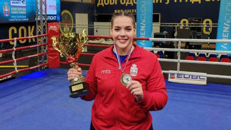 Požarevljanka najbolja domaća bokserka