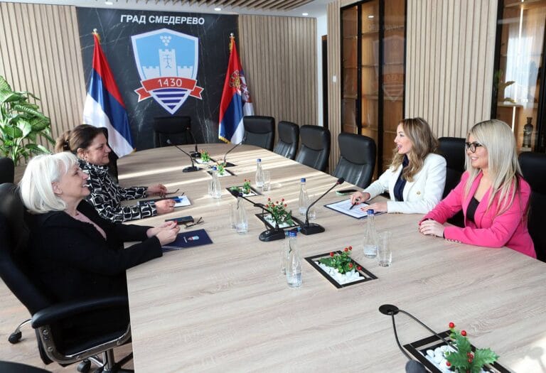 Pomoćnica ministarke za brigu o porodici i demografiju u poseti Smederevu