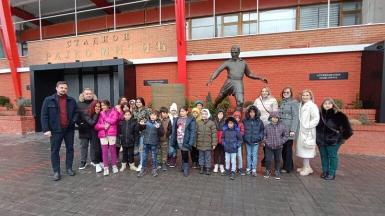 Mališani iz ugroženih porodica u poseti Beogradu