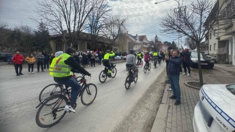 Studenti dočekani i u Žabarima (VIDEO)