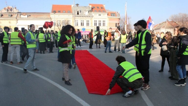 Studenti u Požarevac stižu oko 21 čas