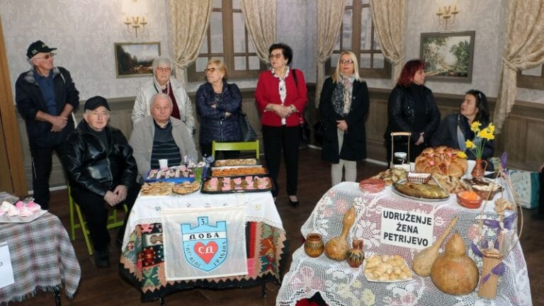 Izložba „U čast Mladenaca” u Smederevu