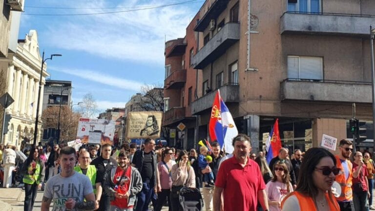 Počeo protest u Smederevu (FOTO, VIDEO)