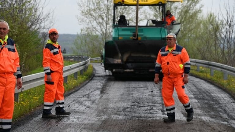 Ministar Glišić obišao radove na putu Požarevac – Poljana