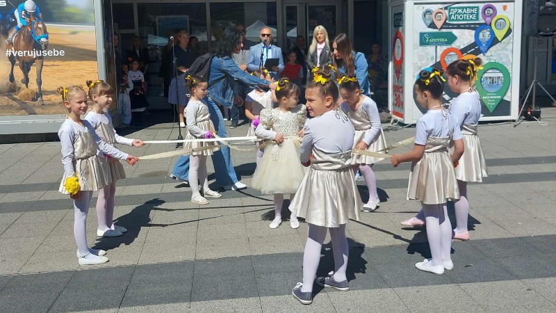 Otvoren Festival cveća u Požarevcu (FOTO) 11 Sajam cveca 6