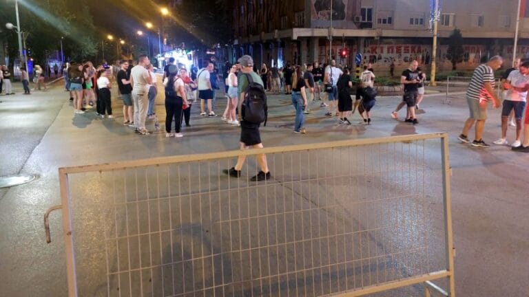 Građanske inicijative: Svaka blokada puta biće krivično delo po novom KZ