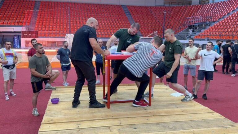 Međunarodni turnir u obaranju ruku – ovo su rezultati