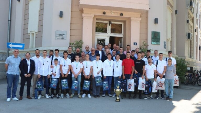 Prijem za uspešne odbojkaše u Velikom Gradištu