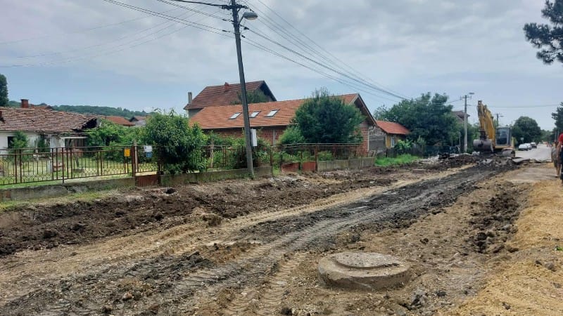 Obilazak radova na rekonstrukciji Šeste ličke 1 Sesta licka 1