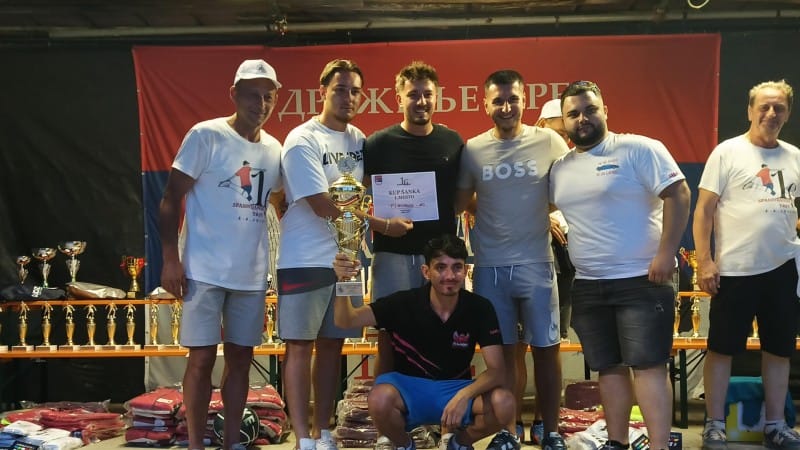Završen turnir u Trstu - takmičenja u sportu, ali i u ispijanju piva 2 Kup sanka 1 mesto