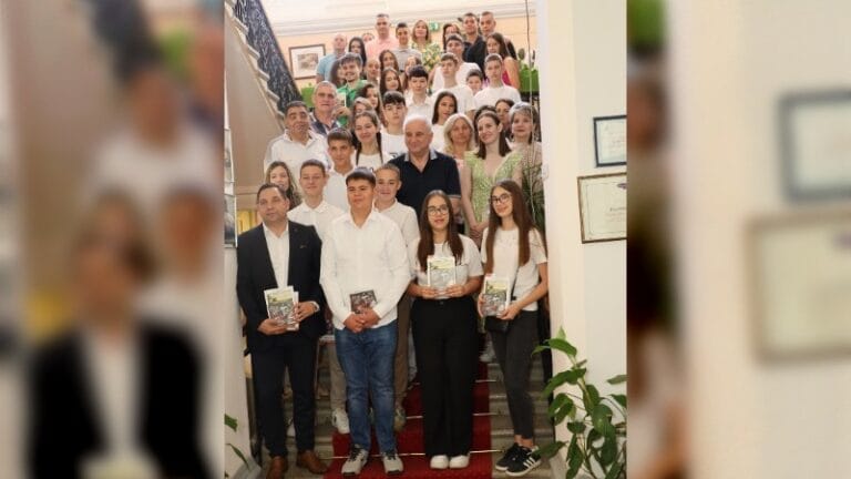 Nagrade za najuspešnije đake, studente i nastavnike u Velikom Gradištu