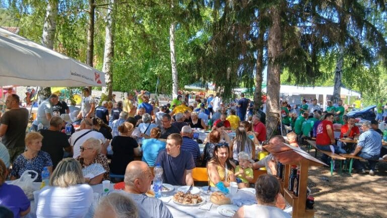 Domaćini iz Busura pobednici “ Jagnjijade”