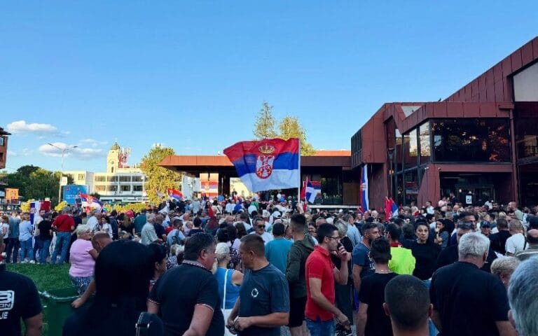 I u Smederevu protest naprednjaka, SSP tvrdi da je SPS odbila učešće