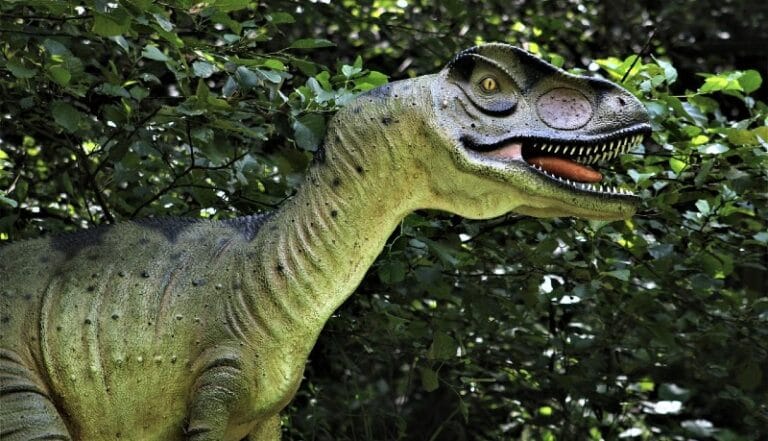 „Svet dinosaurusa“ u Smederevu