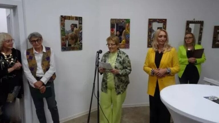 Otvorena prodajna izložba „Traganje“