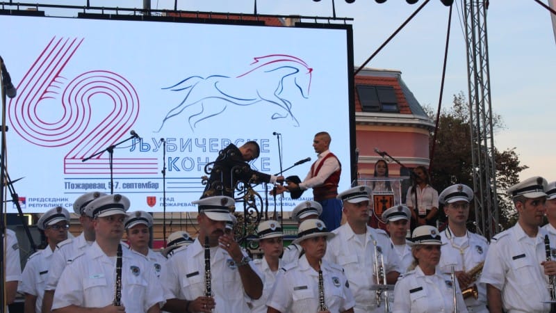 Otvorene 62. Ljubičevske konjičke igre (FOTO, VIDEO) 1 Predaja sablje