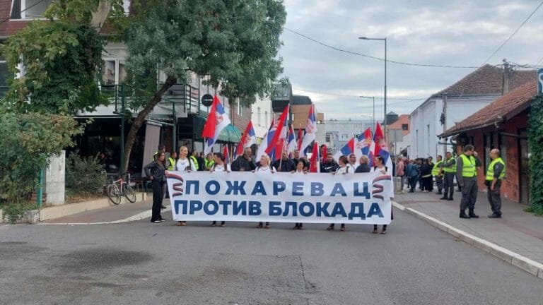 MUP: Na skupovima „Za Srbe na Kosmetu – građani protiv blokada“ više od 160.000 ljudi