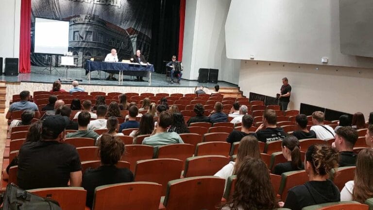 Srednjoškolci na takmičenju u izradi biznis plana