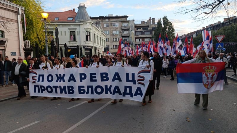 Vučević i Macut na skupu u Požarevcu 2 Protiv blokada 3