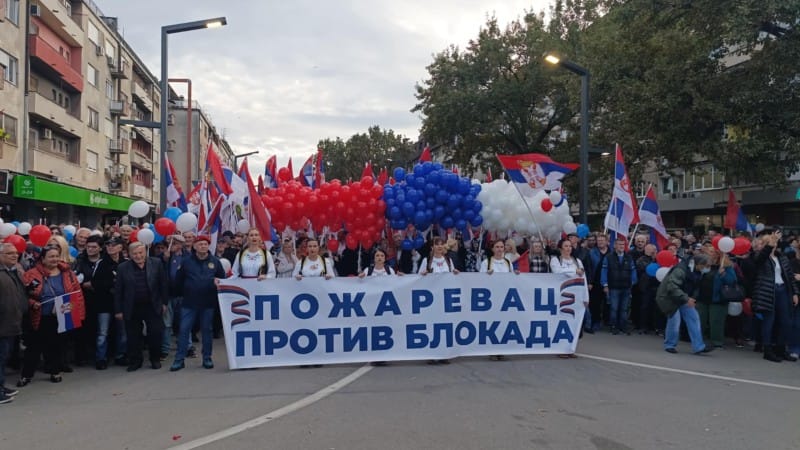 Vučević i Macut na skupu u Požarevcu 5 Protiv blokada 6