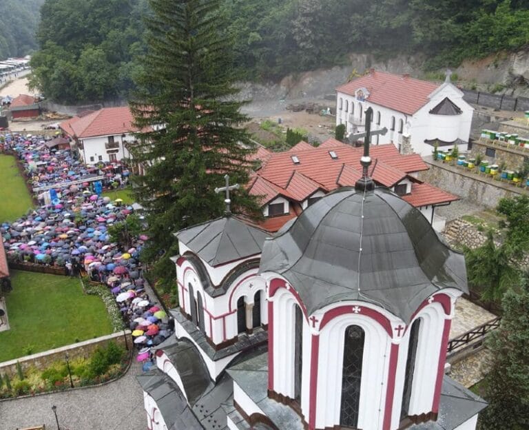 U Tumanu novo presvlačenje moštiju Svetog Jakova