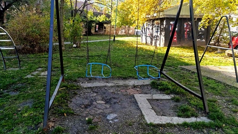 Od dečjeg igrališta – samo tragovi 1 Igraliste Lamela 3