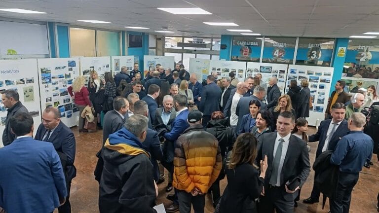 Osam decenija „Litasa“: priča o putovanjima, ljudima i uspomenama (FOTO)