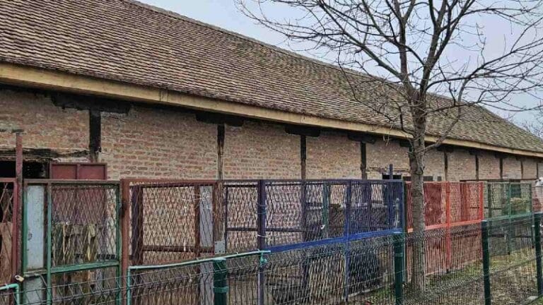 Zoo-vrt u Ljubičevu pod novim krovom