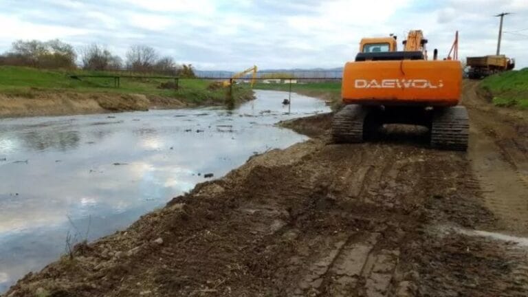 Nastavljena druga faza uređenja branjenog dela Peka