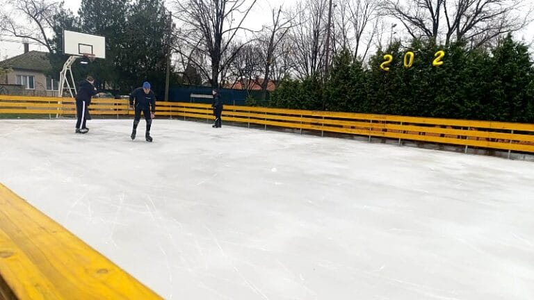 Počela zabava na ledu (FOTO, VIDEO)