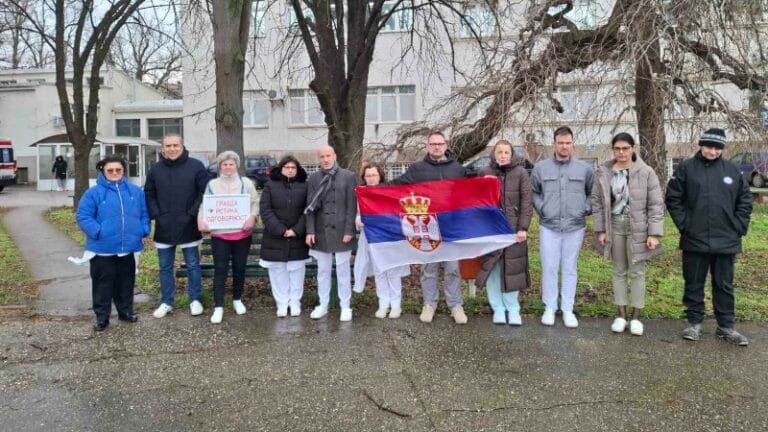 Tišina kod bolnice u Požarevcu se nastavlja