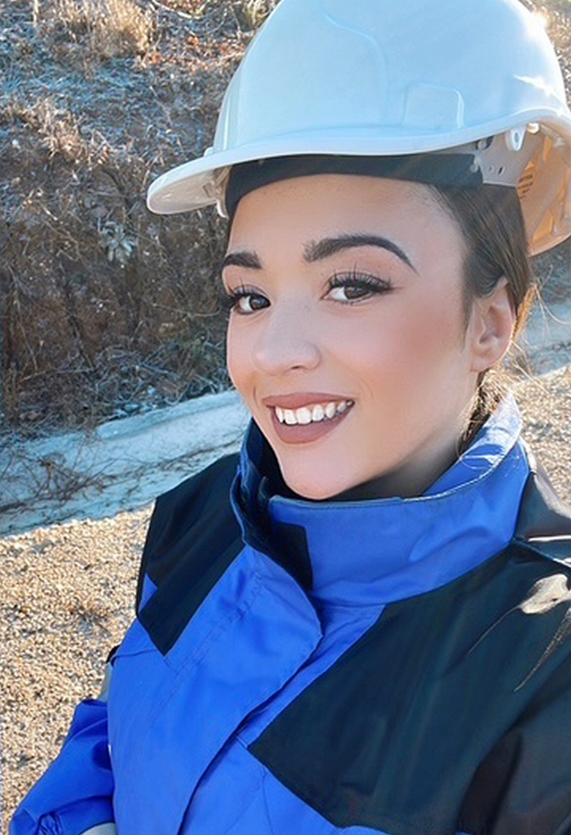 EPS ukazuje poverenje mladim stručnjacima: Od amfiteatra do bloka B3 1 Нина Милојевић