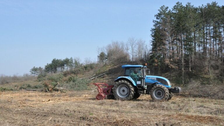 Radovi na deponiji pepela Srednje kostolačko ostrvo