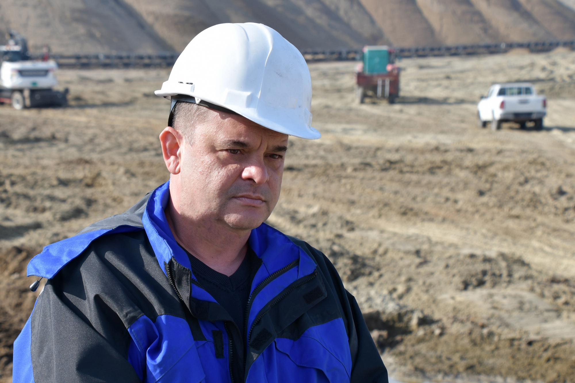 Iz Vulkanizerske službe PK „Drmno“: fabrika pod vedrim nebom 1 04 Vulkanizeri 01 Petar Urosevic