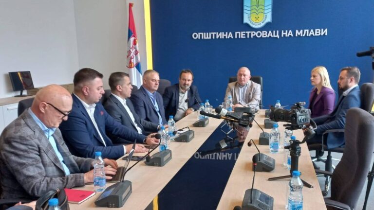 Ministar Milićević posetio opštinu Petrovac na Mlavi