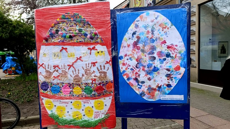 Mališani ukrasili centar grada (FOTO) 2 Uskrs 4