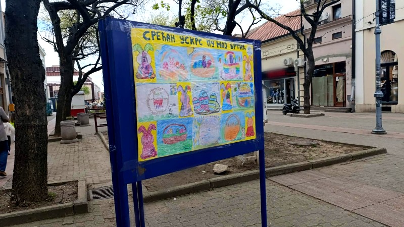 Mališani ukrasili centar grada (FOTO) 3 Uskrs 5