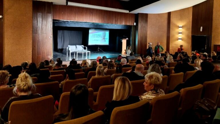 Održana tribina „Život posle Kovida 19“ u Požarevcu