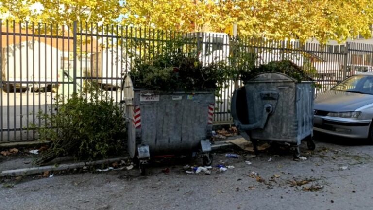 „Komunalne službe“ o manjku kontejnera