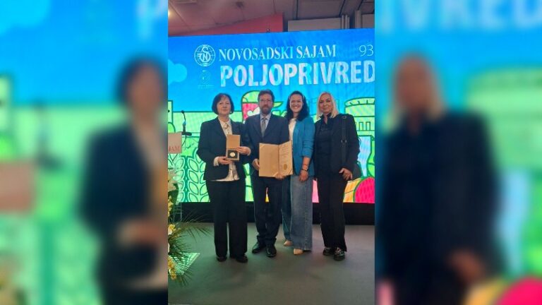 Poljoprivredna škola osvojila zlatnu medalju na sajmu u Novom Sadu