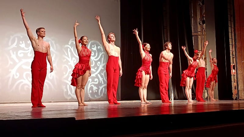 „Viminacijum fest“ počeo baletom „Negde izvan planeta“ (FOTO) 5 Balet 51
