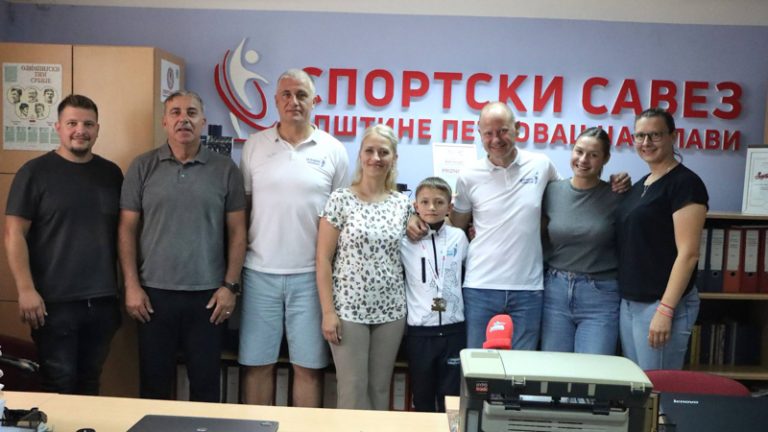 Petar Petrović – mladi atletičar predstavlja Srbiju u Splitu