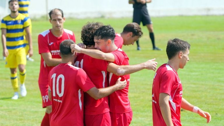 „Mladi Radnik 1926“: Prvi tim i pioniri zadržali lidersku poziciju, kadeti igraju danas