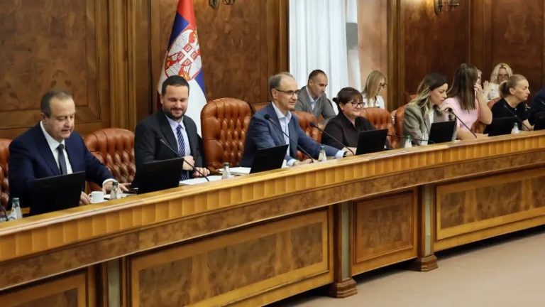 Vlada Srbije usvojila programe podrške privredi