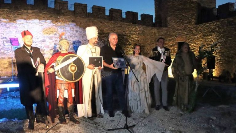 Jubilarni „Ramski košavski vremeplov“ oživeo istoriju tvrđave